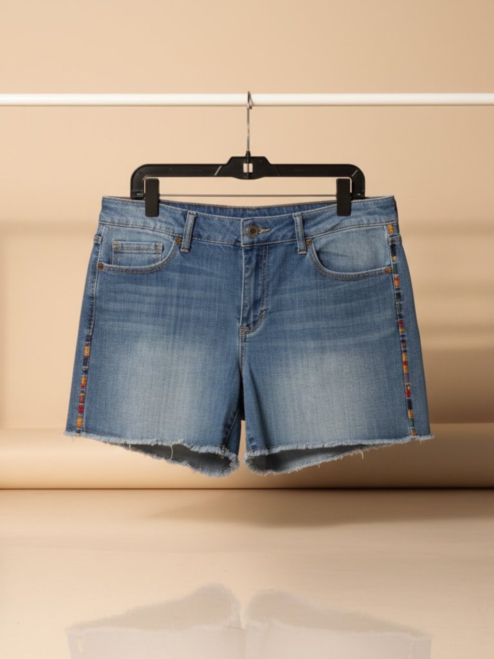 Seven 7 Premium Brand Denim 5" Shorts, Size 14